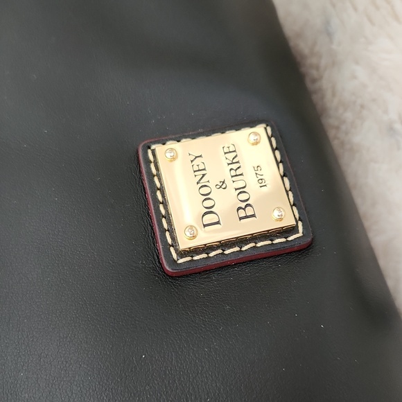 Dooney & Bourke, Black Leather Hobo Shoulder Bag - Picture 13 of 16